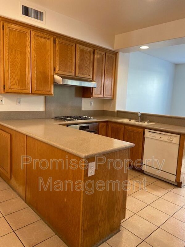 15201 Matisse Cir in La Mirada, CA - Building Photo - Building Photo