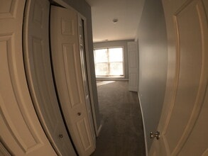 10303 Appalachian Cir, Unit 208 in Oakton, VA - Building Photo - Building Photo