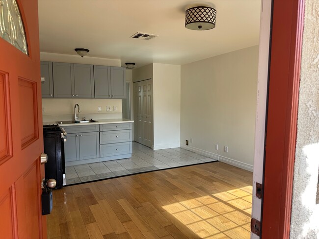 property at 2406 Florencita Ave