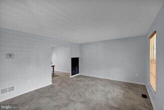 1016 Josephine Dr in Temple, PA - Building Photo - Building Photo