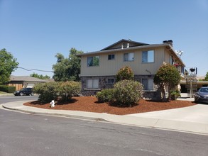 5276 Balhan Ct in Concord, CA - Building Photo - Primary Photo