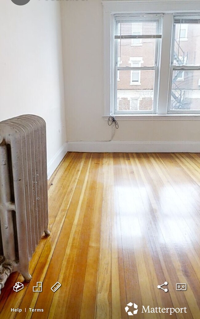 352 Cambridge St, Unit 5 in Boston, MA - Building Photo - Building Photo