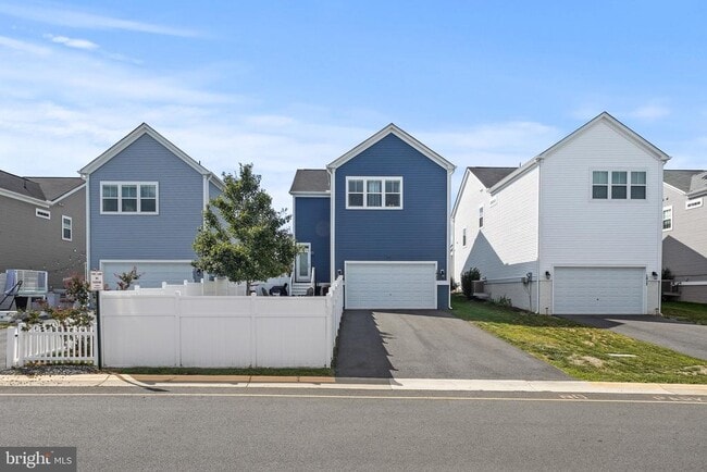 1025 Forsythia Ln in Stafford, VA - Building Photo - Building Photo