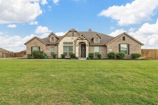 6320 Starr Dr. in McKinney, TX - Building Photo