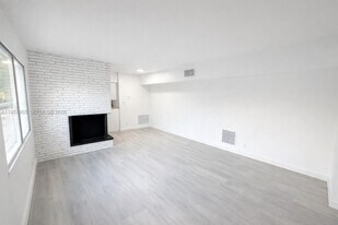 501 NW 13th St in Fort Lauderdale, FL - Building Photo