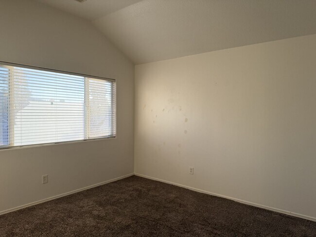 12238 SE Long St in Portland, OR - Building Photo - Building Photo