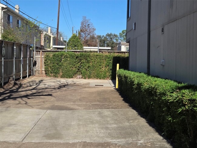 property at 1114 Augusta Dr