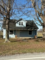 1132 Thomerson Park Rd in Etoile, KY - Building Photo
