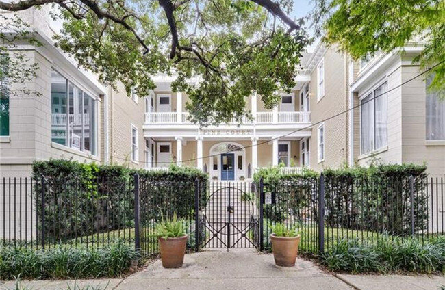 property at 625 Pine St
