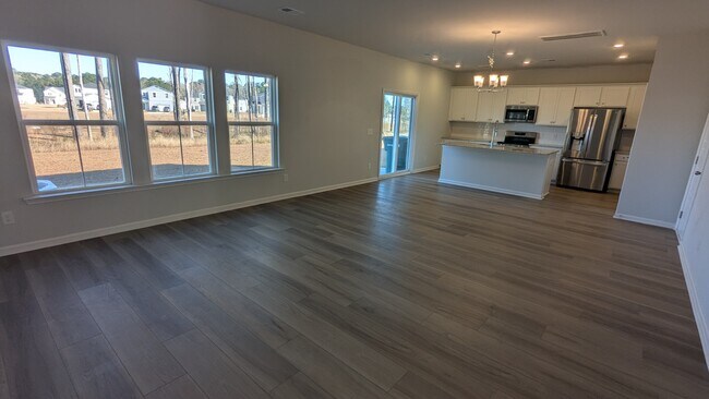 115 Saltgrass Ln in Savannah, GA - Building Photo - Building Photo