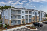 Hawthorne Waterway photo'