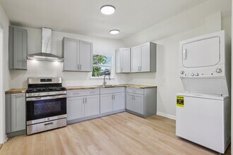 4307 Skelton Dr in San Antonio, TX - Building Photo - Building Photo