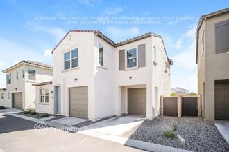 5030 N 189th Dr in Litchfield Park, AZ - Foto de edificio - Building Photo