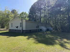 1460 Patterson Dr in Guyton, GA - Building Photo - Building Photo