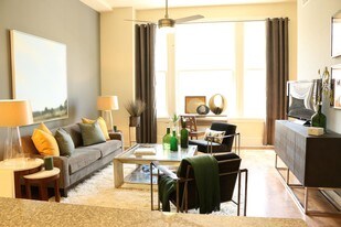 City Center Apartments For Rent Richmond Va The Edison Apartments