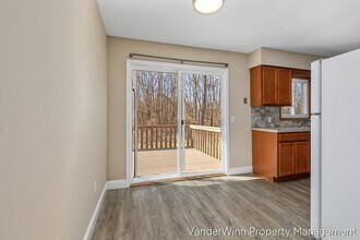 10945 Mountain Ash Ave NW in Grand Rapids, MI - Building Photo - Building Photo