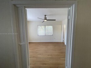 218 Santillane Ave in Coral Gables, FL - Building Photo - Building Photo