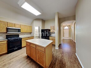 1200 Seneca Pl in Glenn Heights, TX - Building Photo - Building Photo
