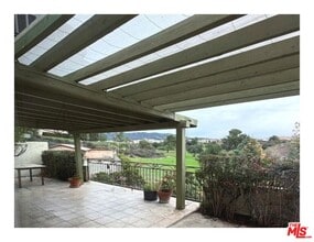 199 Summit View Dr in Calimesa, CA - Building Photo - Building Photo