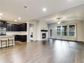 7916 Arbor Knoll Ct in Lago Vista, TX - Building Photo - Building Photo
