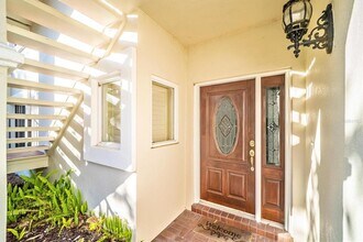 7669 Fairway Woods Dr in Sarasota, FL - Building Photo - Building Photo