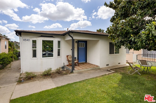 4540 Catalpa St in Los Angeles, CA - Building Photo - Building Photo