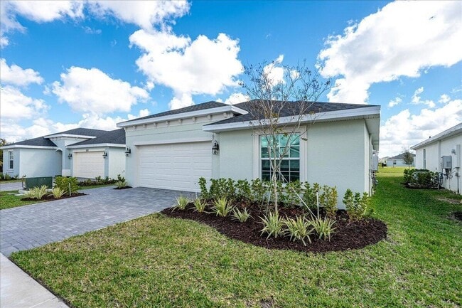 6331 Windwood Wy in Port St. Lucie, FL - Foto de edificio - Building Photo