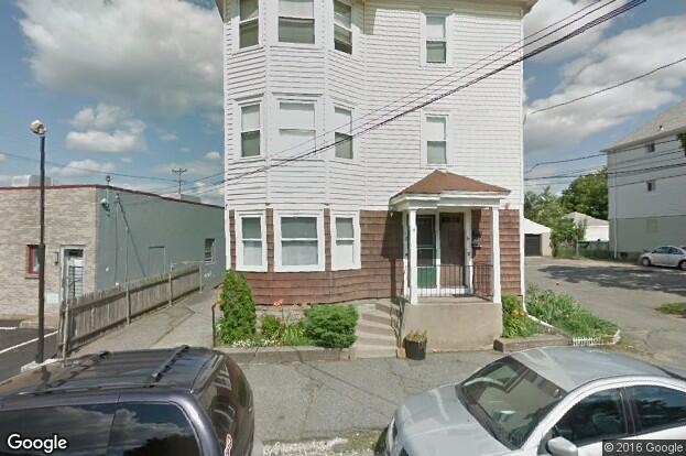 12 Slater Park Ave in Pawtucket, RI - Building Photo