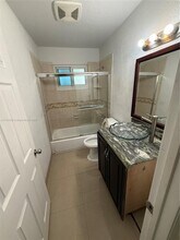 4617 SW 24th Ave in Fort Lauderdale, FL - Building Photo - Building Photo