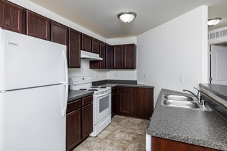 Layton 1900 in Milwaukee, WI - Foto de edificio - Interior Photo