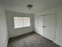 7808 Glass St photo'