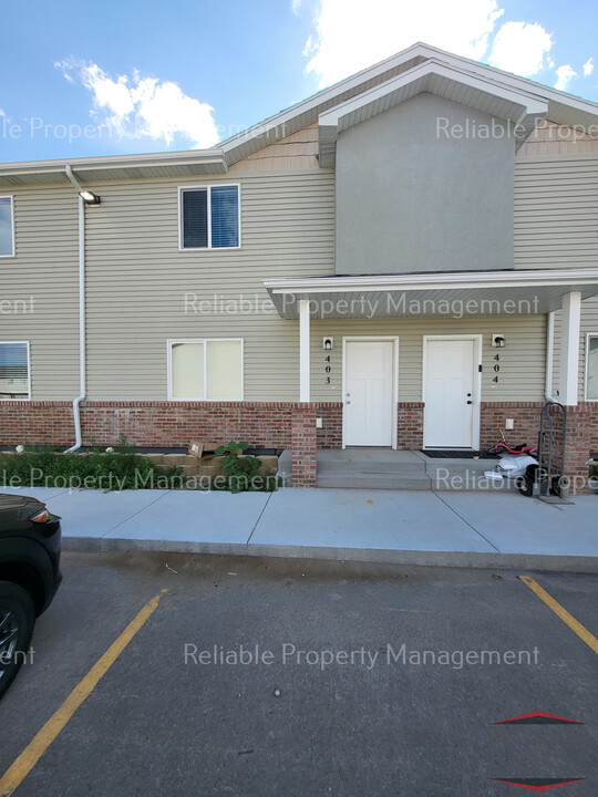 2015 Lawrence Ln, Unit 403 in Blackfoot, ID - Building Photo