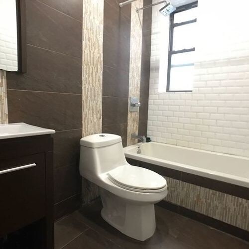 705 St Marks Ave-Unit -2R in Brooklyn, NY - Building Photo - Building Photo
