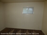 305 N Spring St photo'