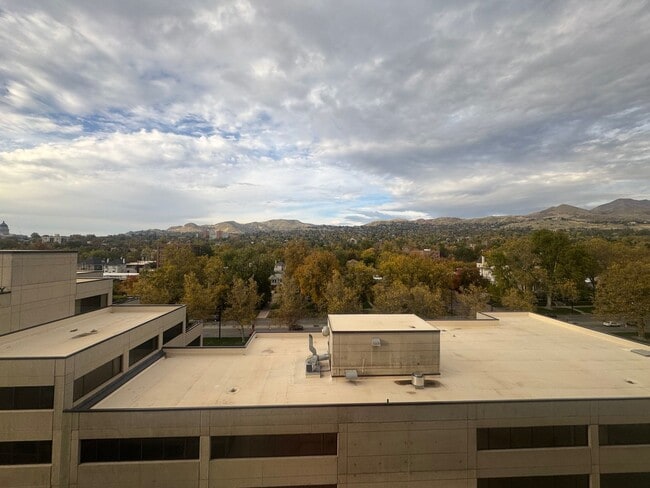 560 E S Temple St in Salt Lake City, UT - Building Photo - Building Photo