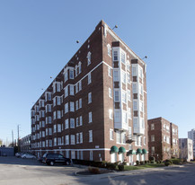 230 E 9th St Apartments