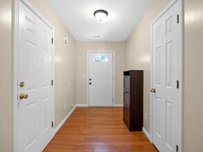 124 Cotton Hill Ln in Greer, SC - Building Photo - Building Photo