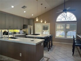 8696 Ivy Glen Cir in Henderson, NV - Building Photo