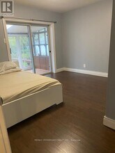 4073 Ellesmere Rd in Toronto, ON - Building Photo - Building Photo