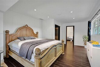 3100 NE 56th Ct in Fort Lauderdale, FL - Building Photo - Building Photo