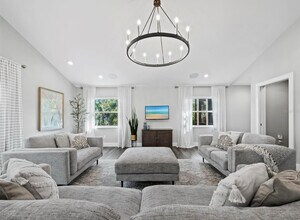 3376 S Seclusion Dr in Sarasota, FL - Foto de edificio - Building Photo