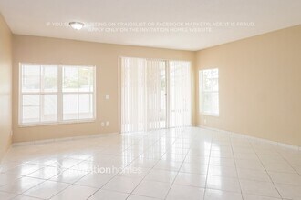 164 NW 207th Terrace in Pembroke Pines, FL - Building Photo - Building Photo