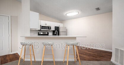 2768 Jimmy Buffett Mem Hwy in Atlantic Beach, FL - Building Photo - Building Photo