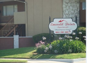 Emerald Pointe Apartments