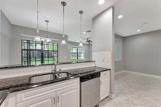 10850 NW 74th Dr in Parkland, FL - Building Photo - Building Photo
