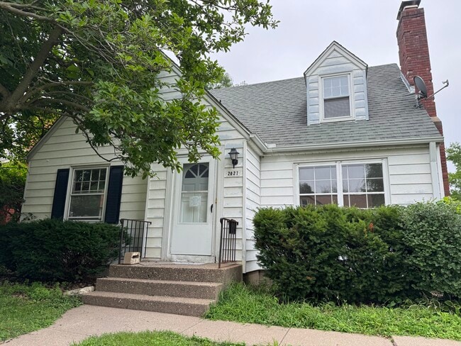 property at 2027 37th St