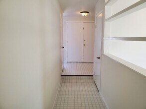 10003 Gem Tree Way in Santee, CA - Building Photo - Building Photo