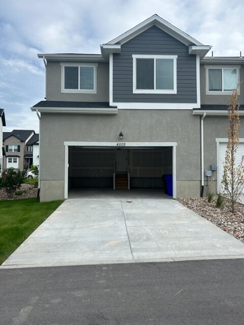 property at 4502 W Watchmen Wy