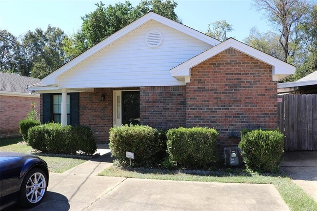 property at 529 Forest Ridge Ct