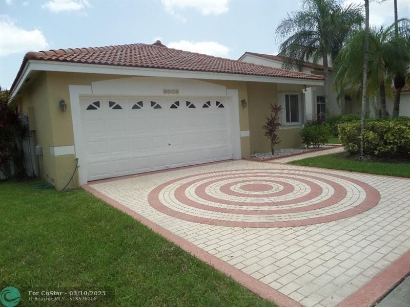 2003 NW 178th Way in Pembroke Pines, FL - Building Photo